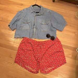 Floral Red Women's Shorts